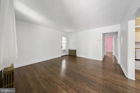 $329,000 | 282 Davis Avenue, Clifton Heights, PA 19018