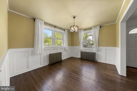 $329,000 | 282 Davis Avenue, Clifton Heights, PA 19018