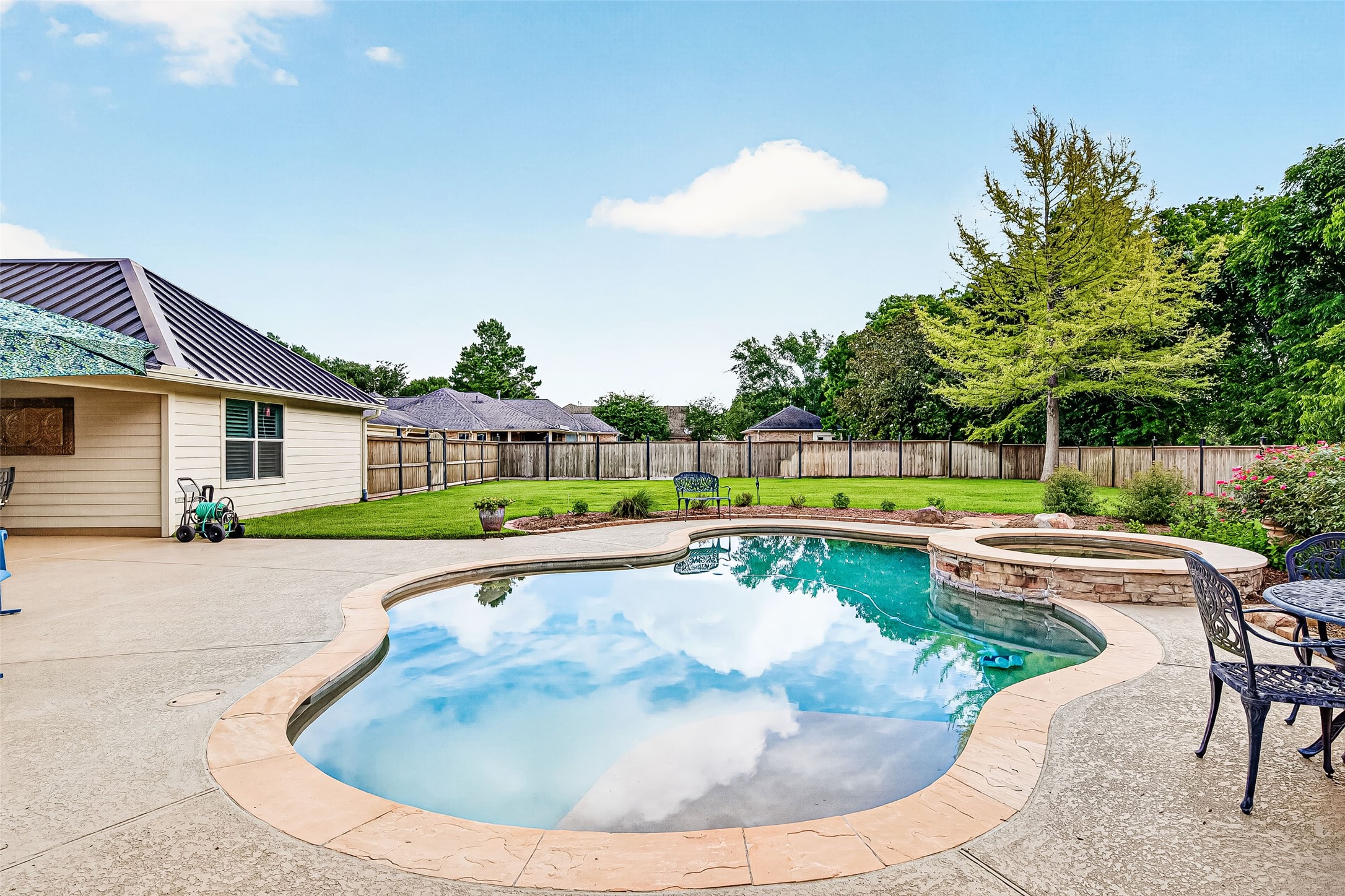 3326 River Bend Drive Rosenberg, TX 77471 - Photo 26 of 29 Over-sized yard for gardening, volleyball play area or any back yard activities