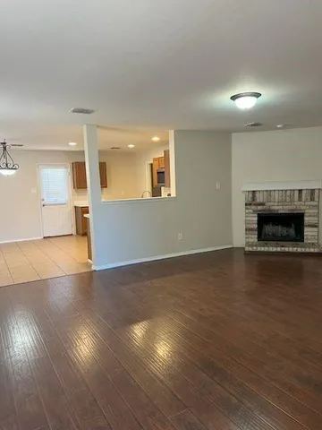 $1,800 | 10329 Tammaron Trail, Fort Worth, TX 76140