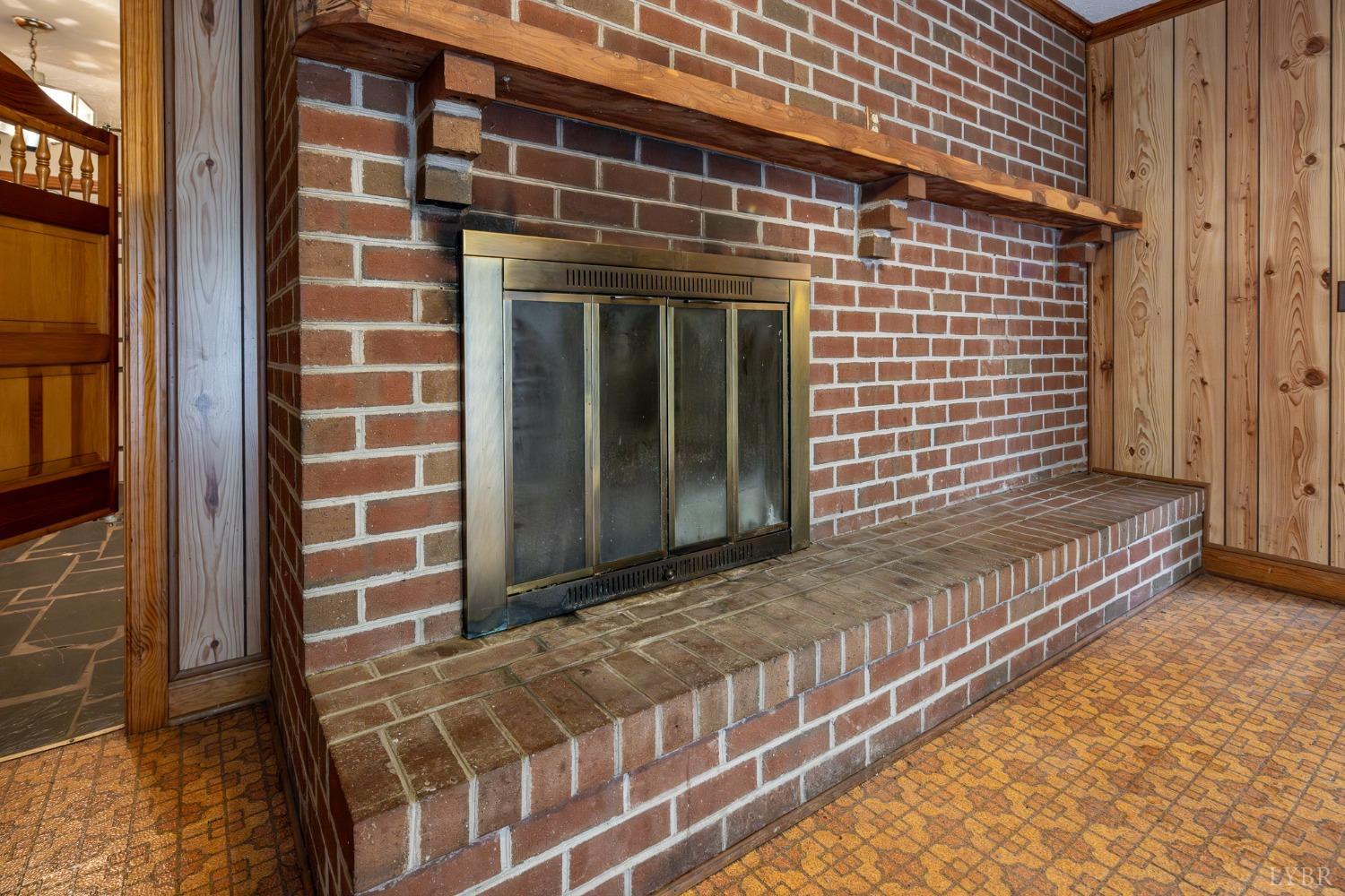 1048 Howard P Anderson Road Halifax, VA 24558 - Photo 11 of 46 Gallery Image 11