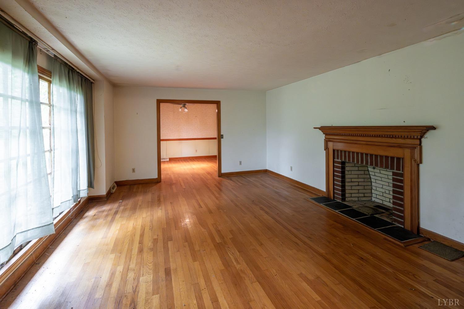 1048 Howard P Anderson Road Halifax, VA 24558 - Photo 2 of 46 Gallery Image 2
