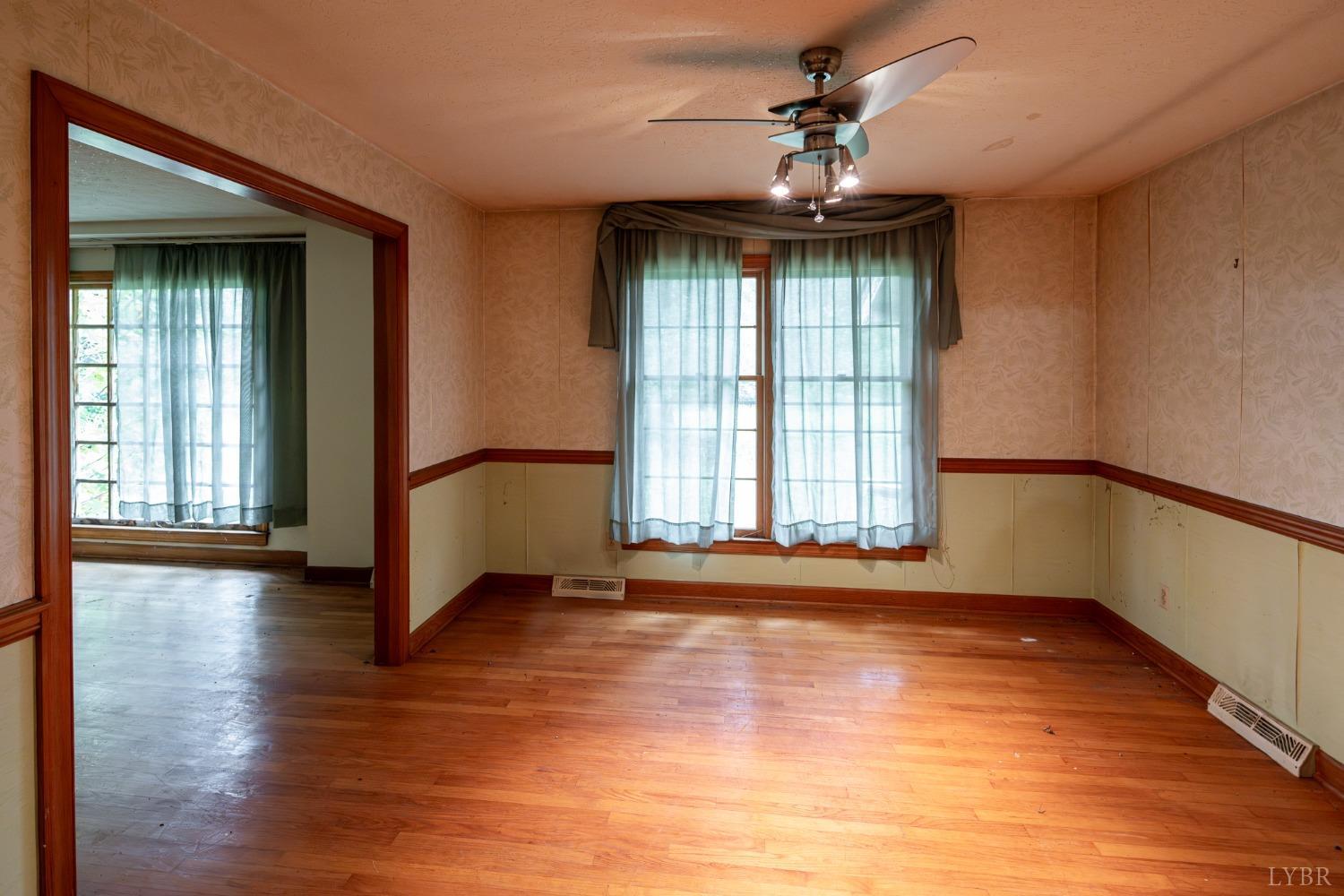 1048 Howard P Anderson Road Halifax, VA 24558 - Photo 4 of 46 Gallery Image 4