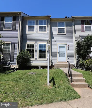 $2,850 | 18365 Honeylocust Circle, Gaithersburg, MD 20879