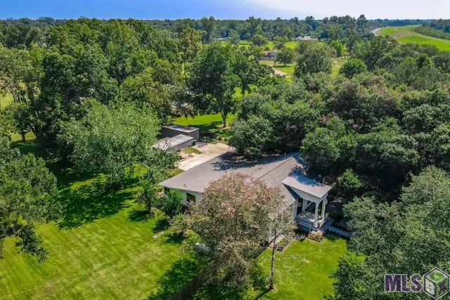 $749,999 | 1451 Highway 75, Sunshine, LA 70780