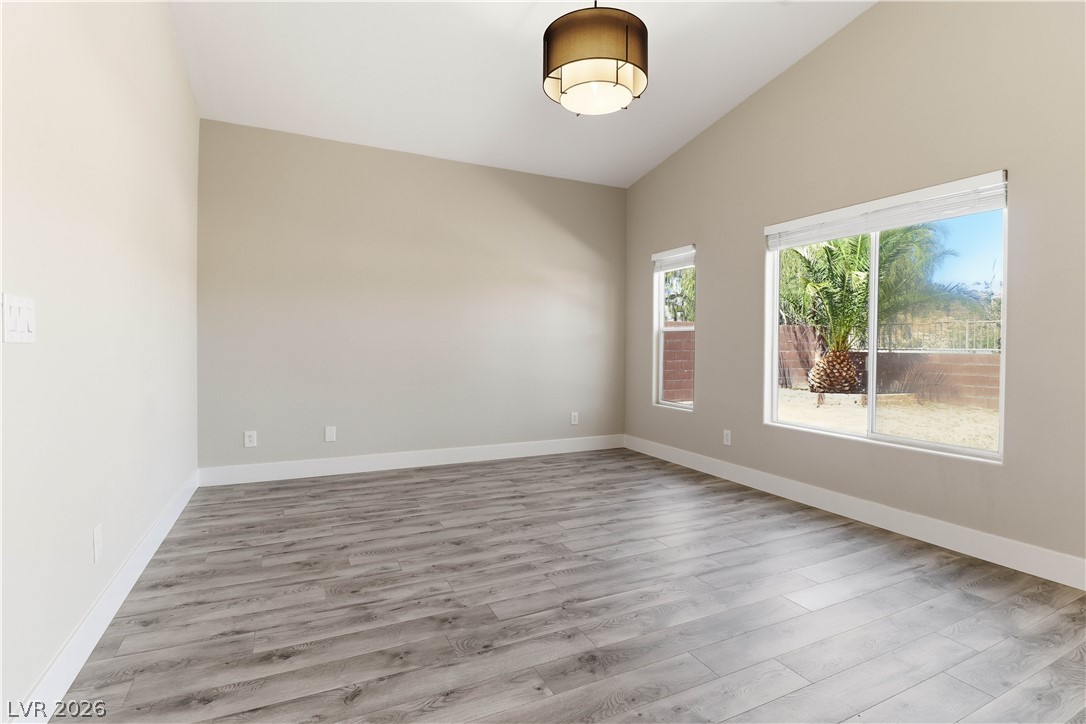 2272 Chestnut Ranch Avenue Henderson, NV 89052 - Photo 14 of 35