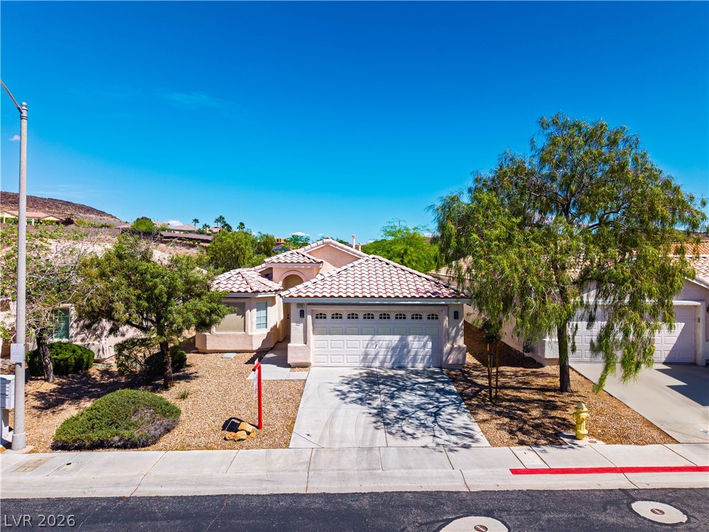 2272 Chestnut Ranch Avenue Henderson, NV 89052 - Photo 33 of 35