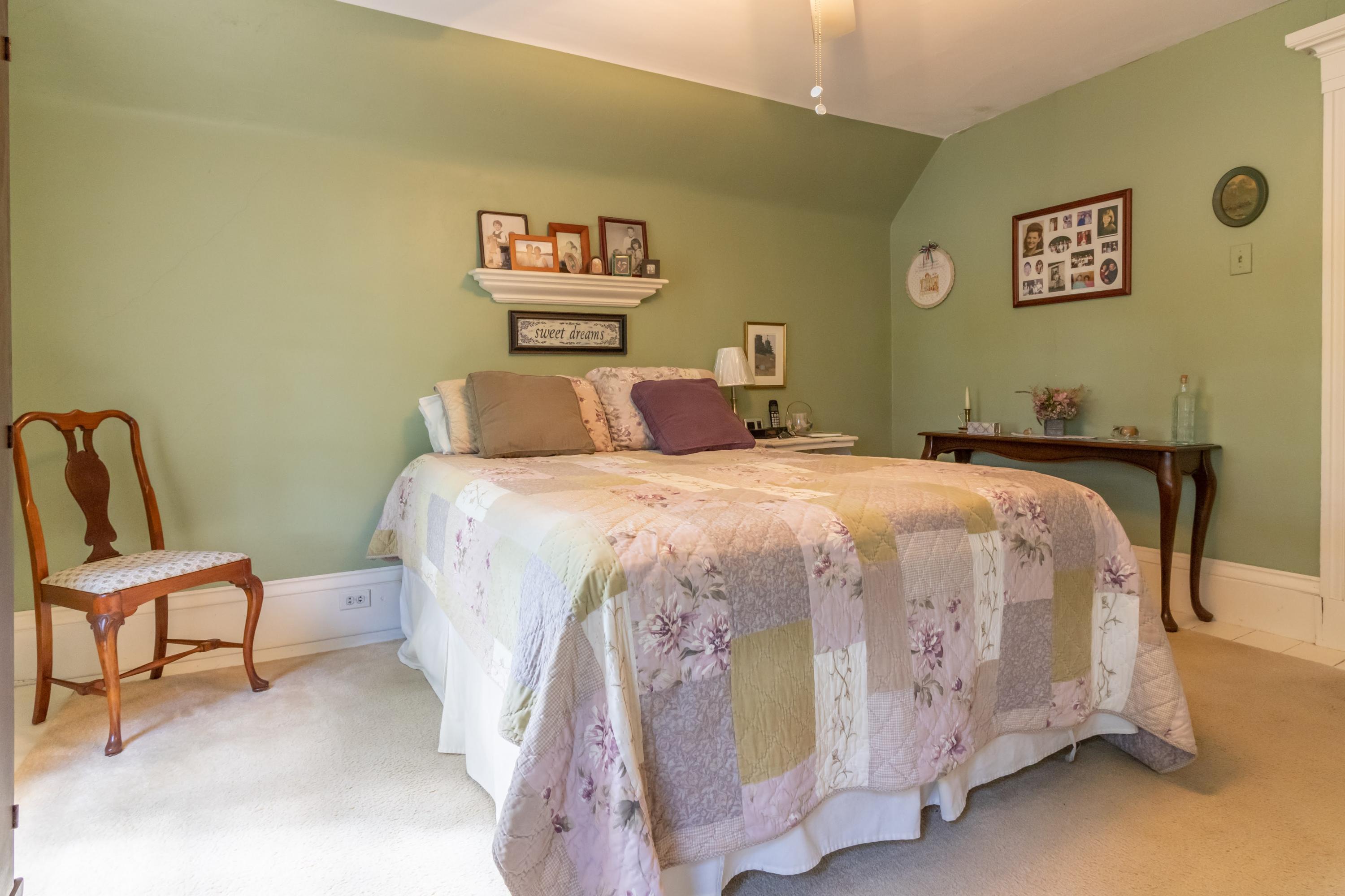 238 Duck Cove Road Bucksport, ME 04416 - Photo 18 of 40 238 Duck Cove Road Interiors-10