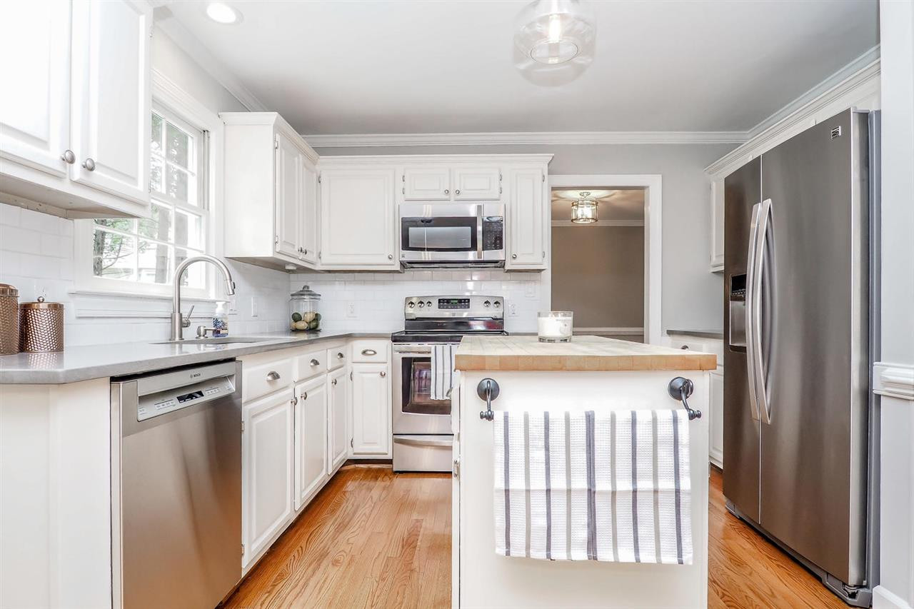 3308 Hiking Trail Raleigh, NC 27615 - Photo 4 of 24 Kitchen
