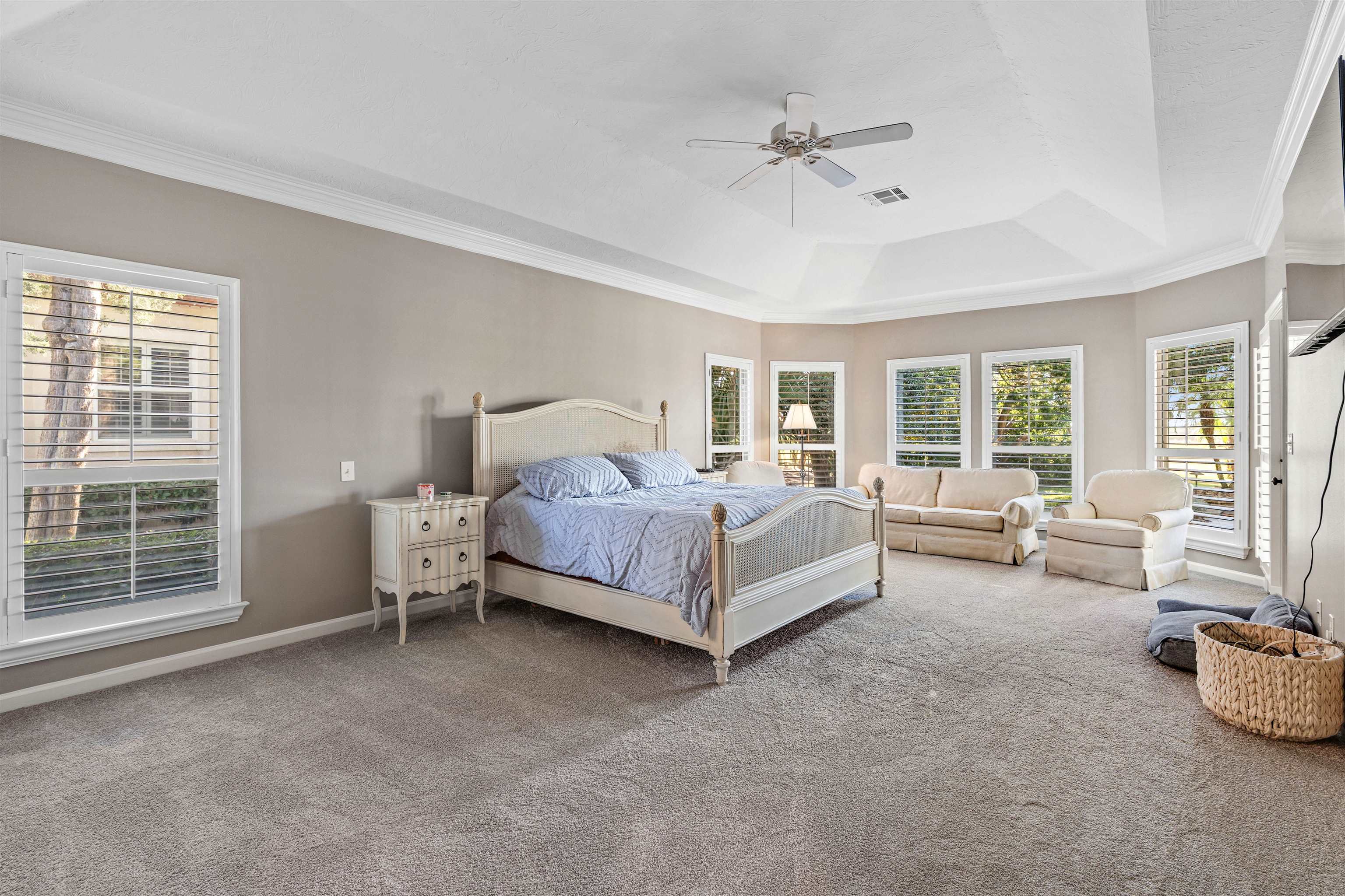 207 Marshside Drive St. Augustine, FL 32080 - Photo 27 of 87 a bed room with a bed and a couch