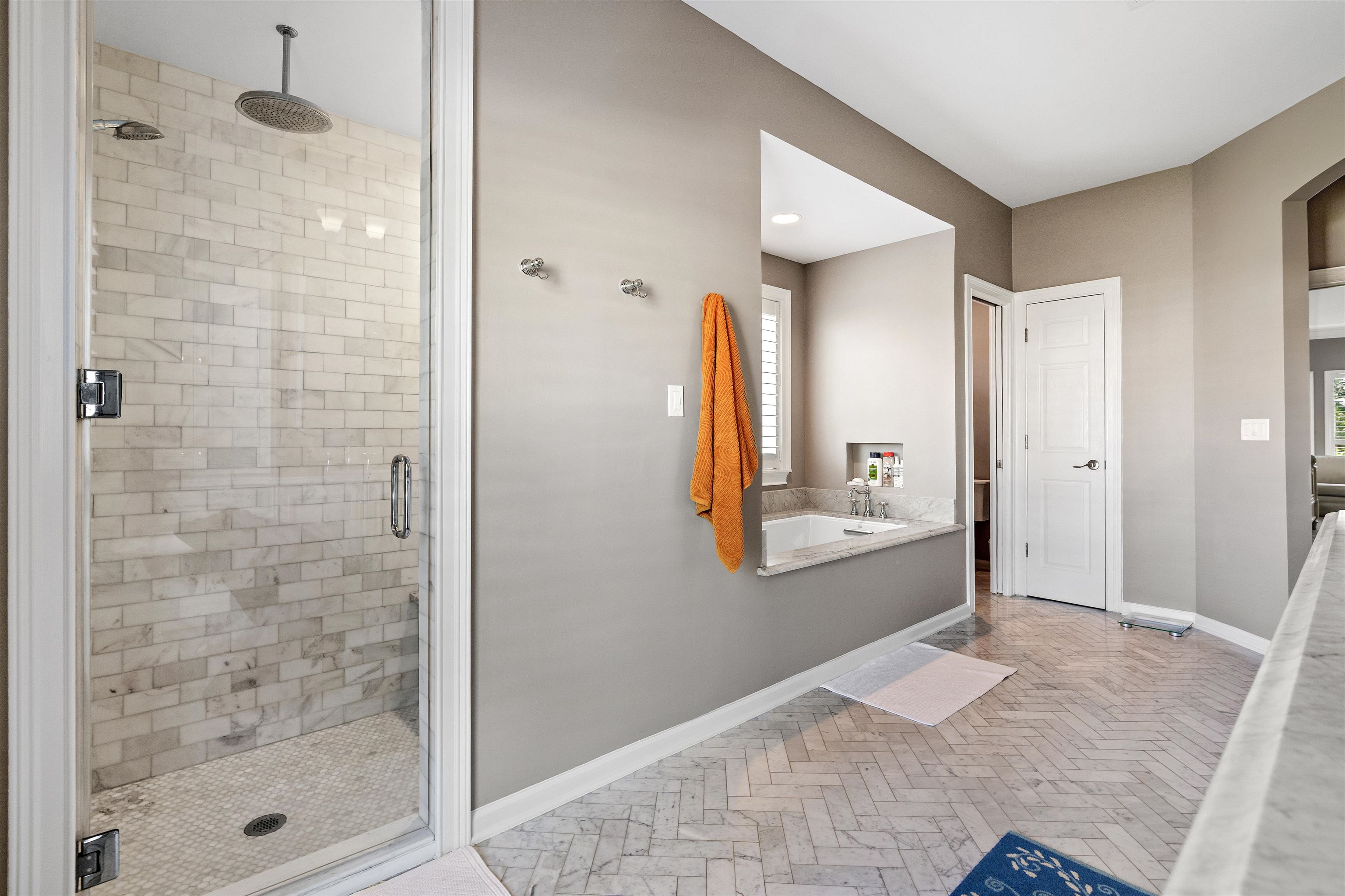 207 Marshside Drive St. Augustine, FL 32080 - Photo 35 of 87 a bathroom with a shower and a sink