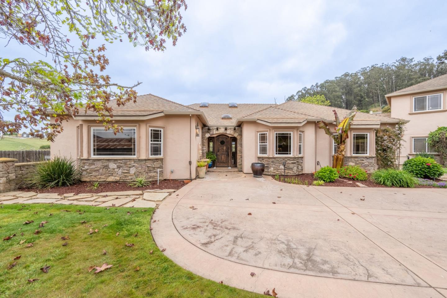 10233 Reese Circle Salinas, CA 93907 - Photo 33 of 49 front view of house with a yard