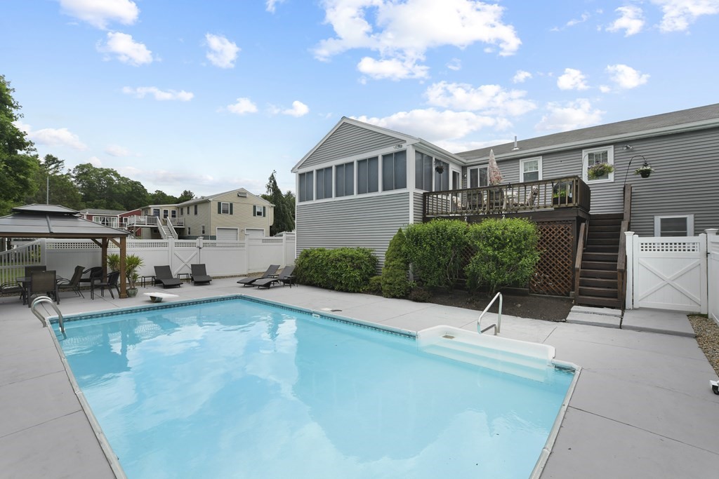 50 Raffaele Road Marlborough, MA 01752 - Photo 8 of 32 Gallery Image 8