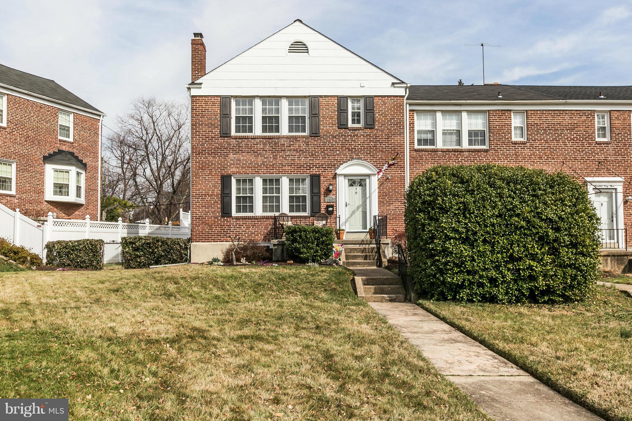 1947 Edgewood Road Baltimore, MD 21286 - Photo 2 of 28 a front view of a house with a yard