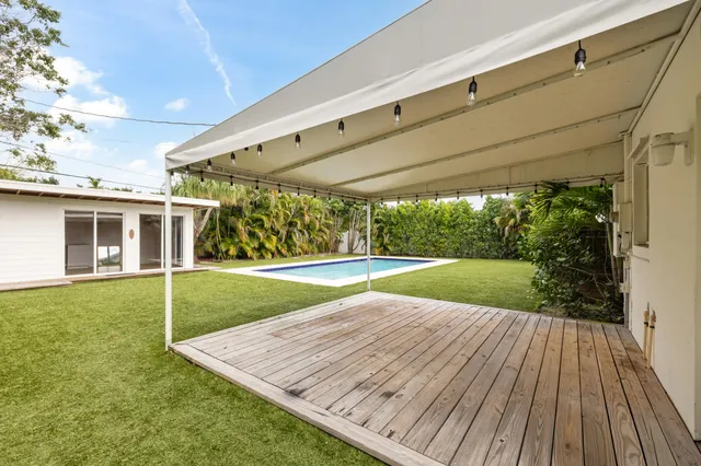 $6,500 | 359 Ellamar Road, West Palm Beach, FL 33405