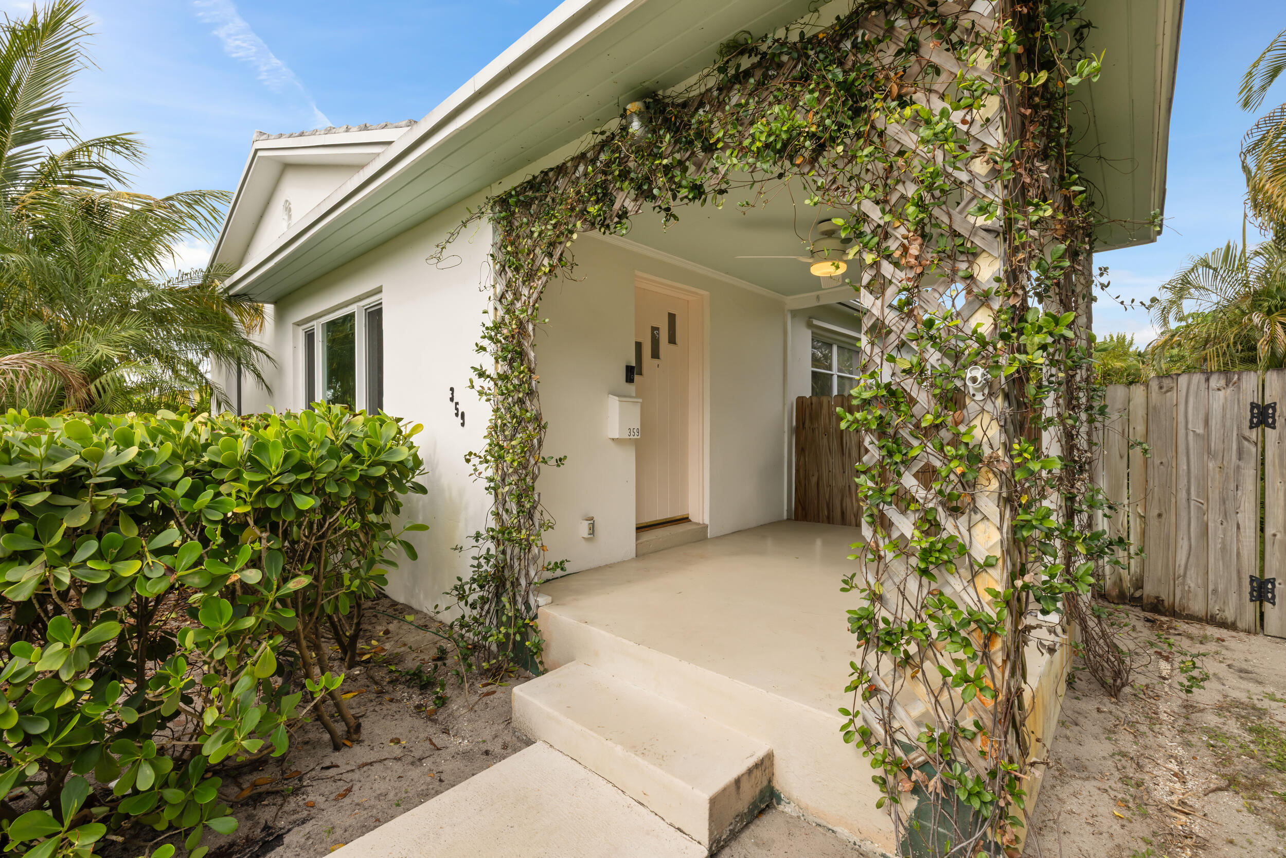 359 Ellamar Road West Palm Beach, FL 33405 - Photo 2 of 25 7_et6a5955