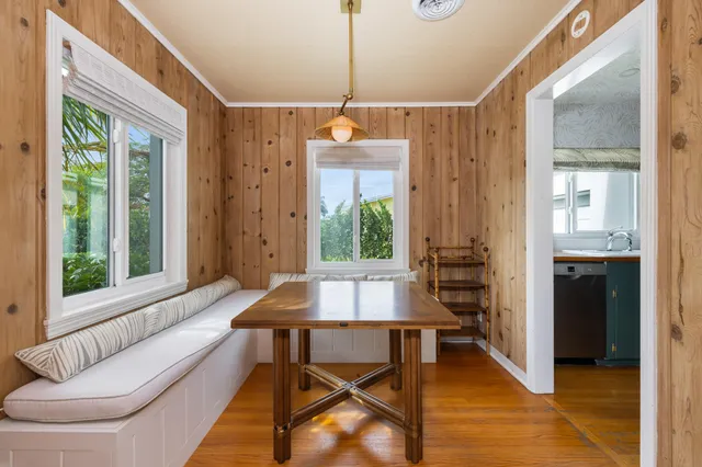 $6,500 | 359 Ellamar Road, West Palm Beach, FL 33405