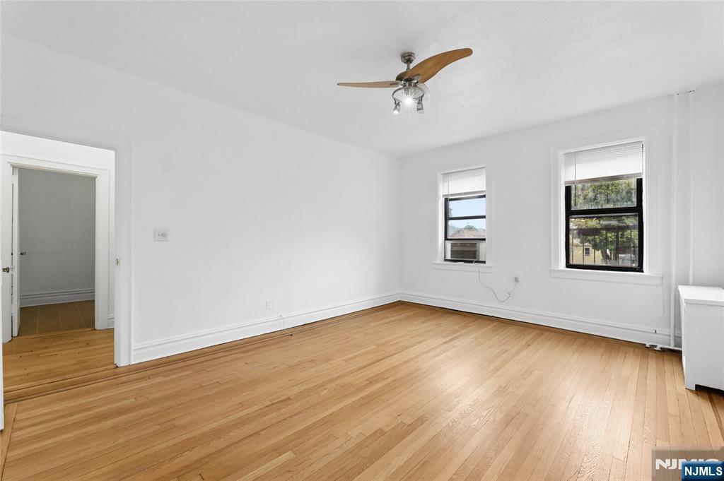 303 Hamilton Place, Unit C2 Hackensack, NJ 07601 - Photo 11 of 21
