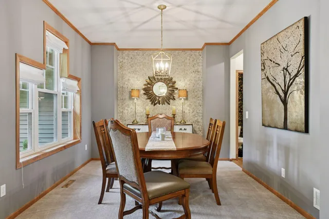 $949,900 | 7423 Tristan Knoll, Victoria, MN 55331