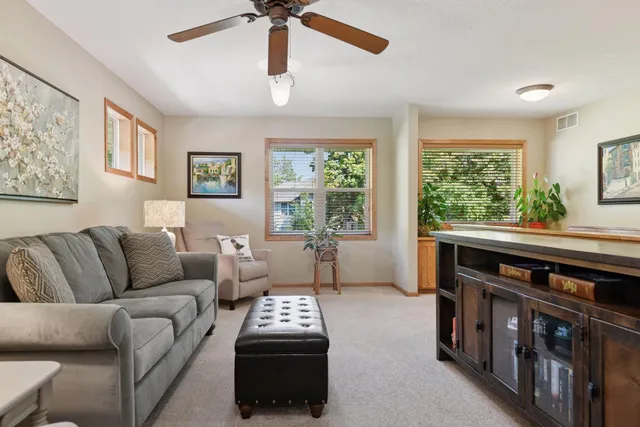 $949,900 | 7423 Tristan Knoll, Victoria, MN 55331