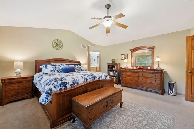 $949,900 | 7423 Tristan Knoll, Victoria, MN 55331