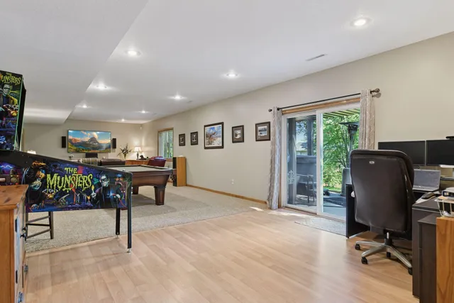 $949,900 | 7423 Tristan Knoll, Victoria, MN 55331