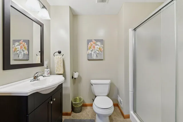 $949,900 | 7423 Tristan Knoll, Victoria, MN 55331