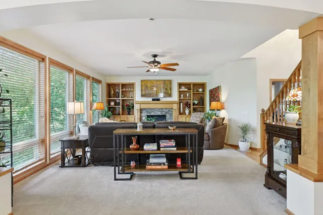 $949,900 | 7423 Tristan Knoll, Victoria, MN 55331