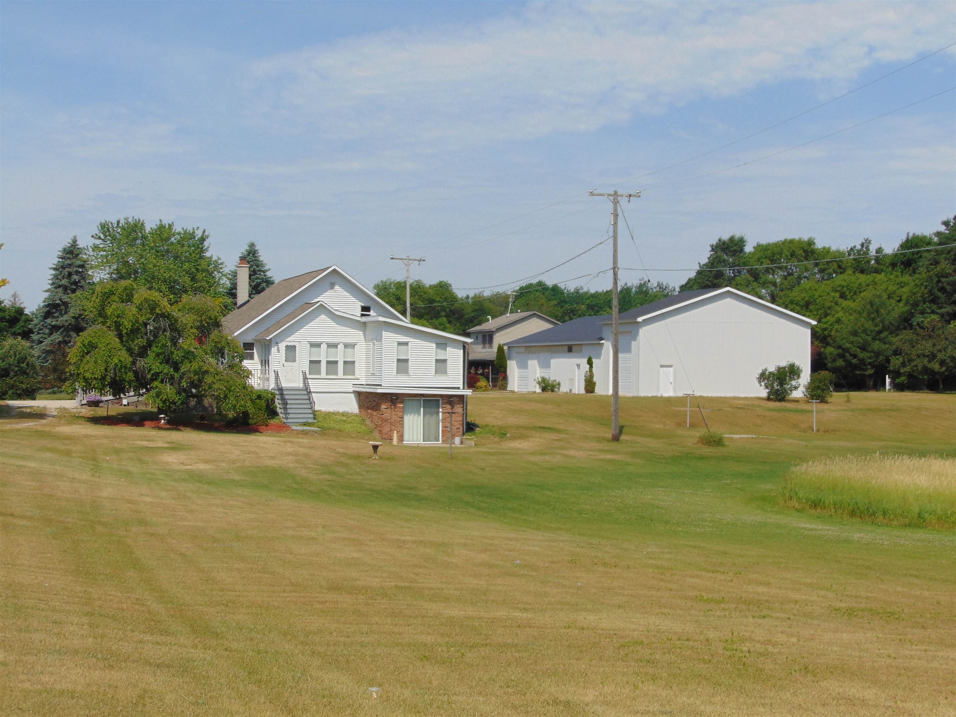 10052 West Monroe Road Elwell, MI 48832 - Photo 20 of 80 1901972-19.JPG