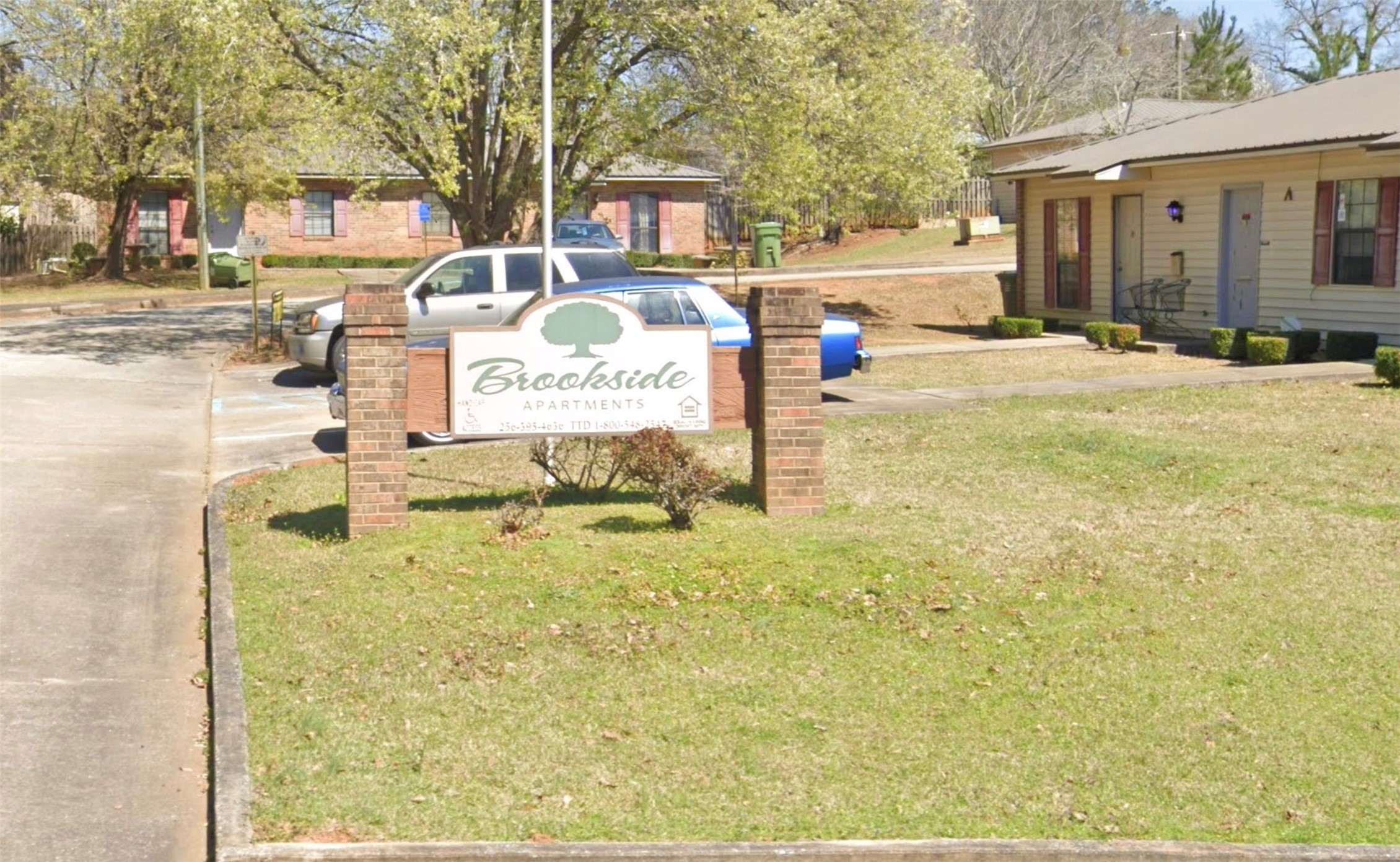756 Randolph Avenue Wadley, AL 36276 - Photo 6 of 7 a sign that is on the side of a road