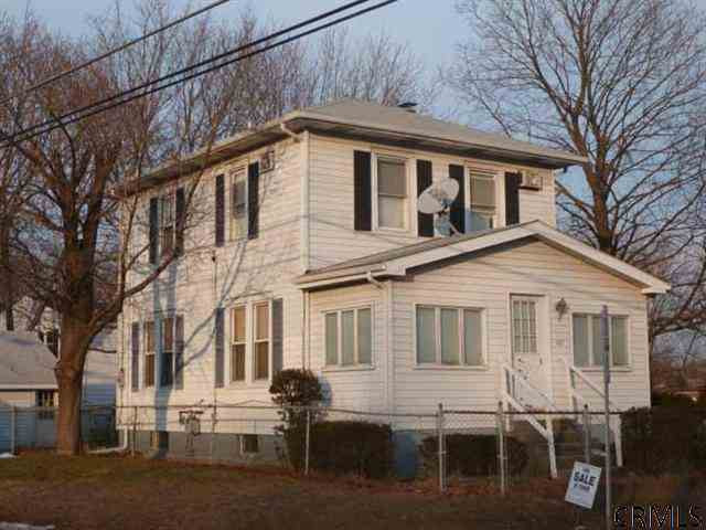 427 Troy Schenectady Road Colonie, NY 12110 - Photo 3 of 7 Photo 3