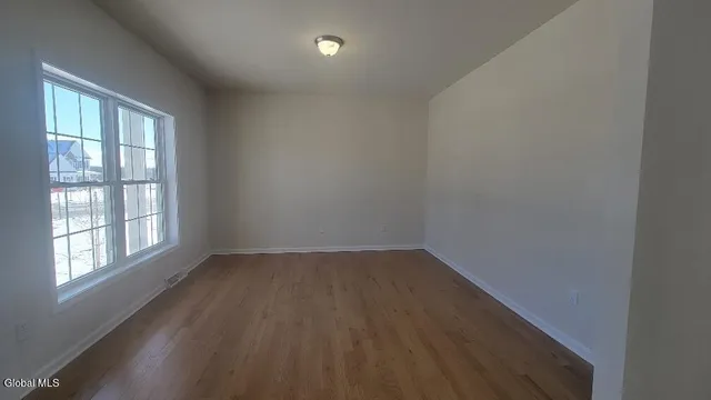 $739,600 | 7 Jack Drive, Halfmoon, NY 12065