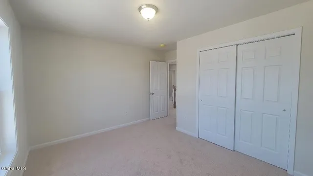 $739,600 | 7 Jack Drive, Halfmoon, NY 12065