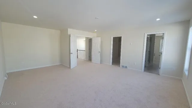 $739,600 | 7 Jack Drive, Halfmoon, NY 12065