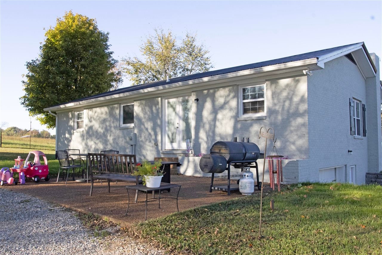 704 Roark Road Franklin, KY 42134 - Photo 22 of 26 Gallery Image 22