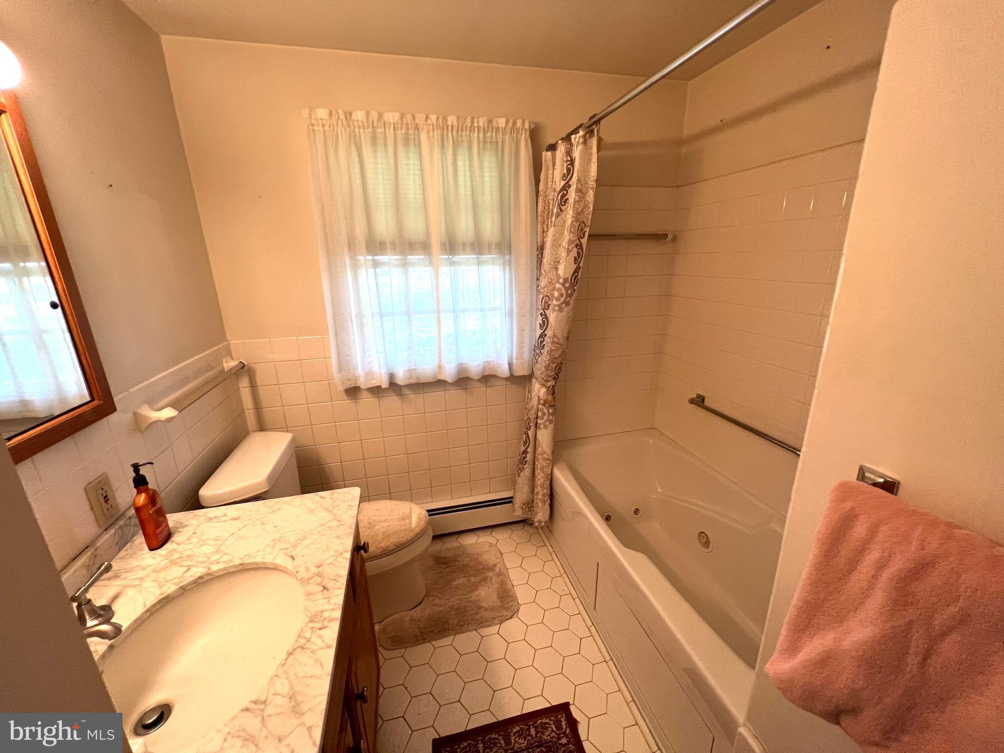 531 Upper Stump Road Chalfont, PA 18914 - Photo 13 of 16 Hall Bath