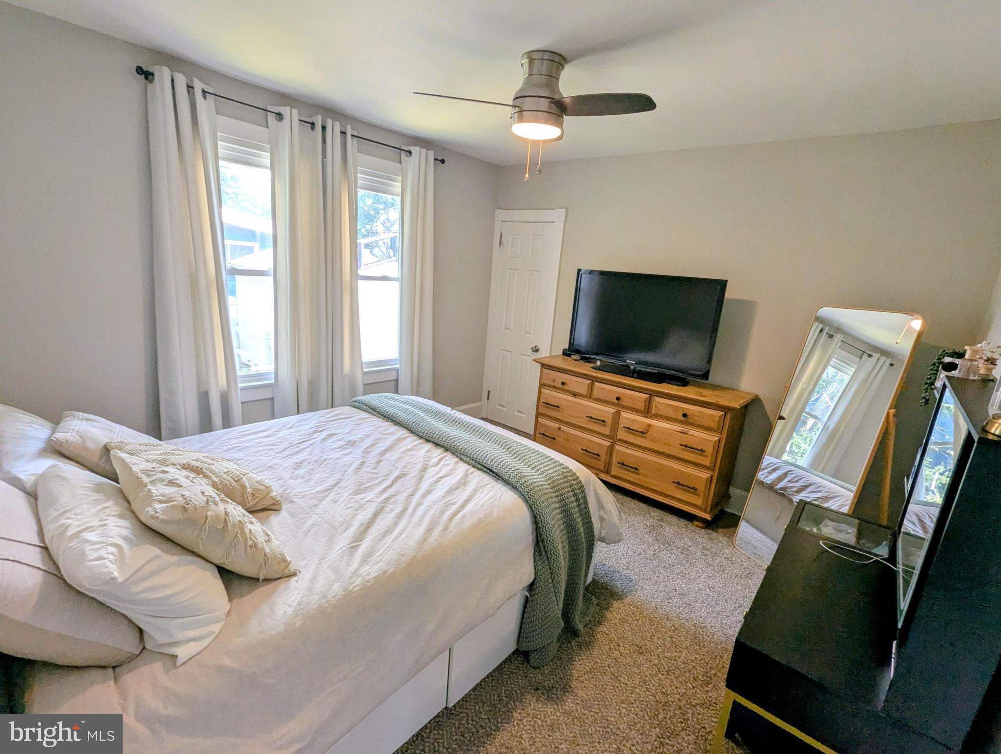 53 East Chelton Road Brookhaven, PA 19015 - Photo 24 of 31 Bedroom 2
