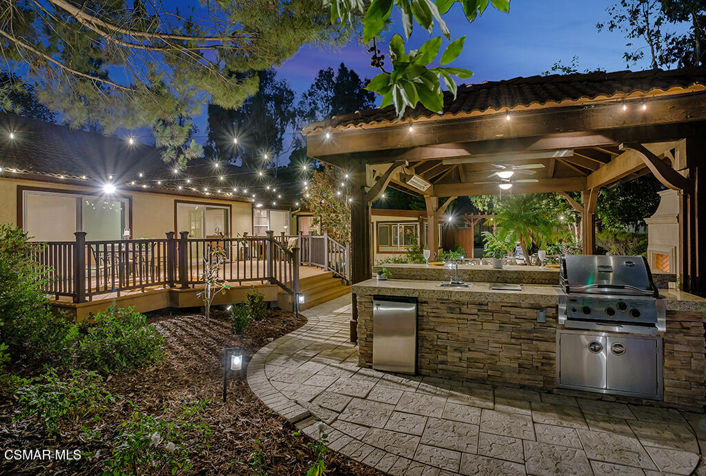 1239 Mellow Lane Simi Valley, CA 93065 - Photo 87 of 97 1239 Mellow Ln - HsHProd-1018