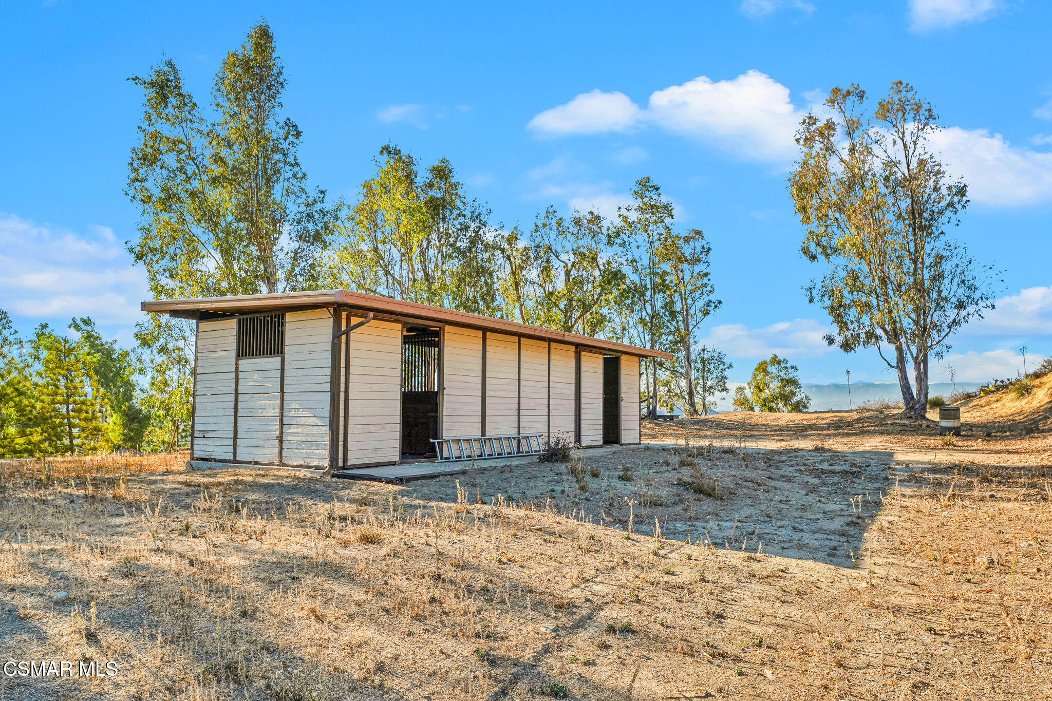 1239 Mellow Lane Simi Valley, CA 93065 - Photo 90 of 97 1239 Mellow Ln - HsHProd-100