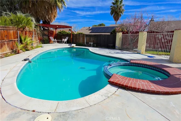 $2,900 | 38114 Palms Place, Palmdale, CA 93552