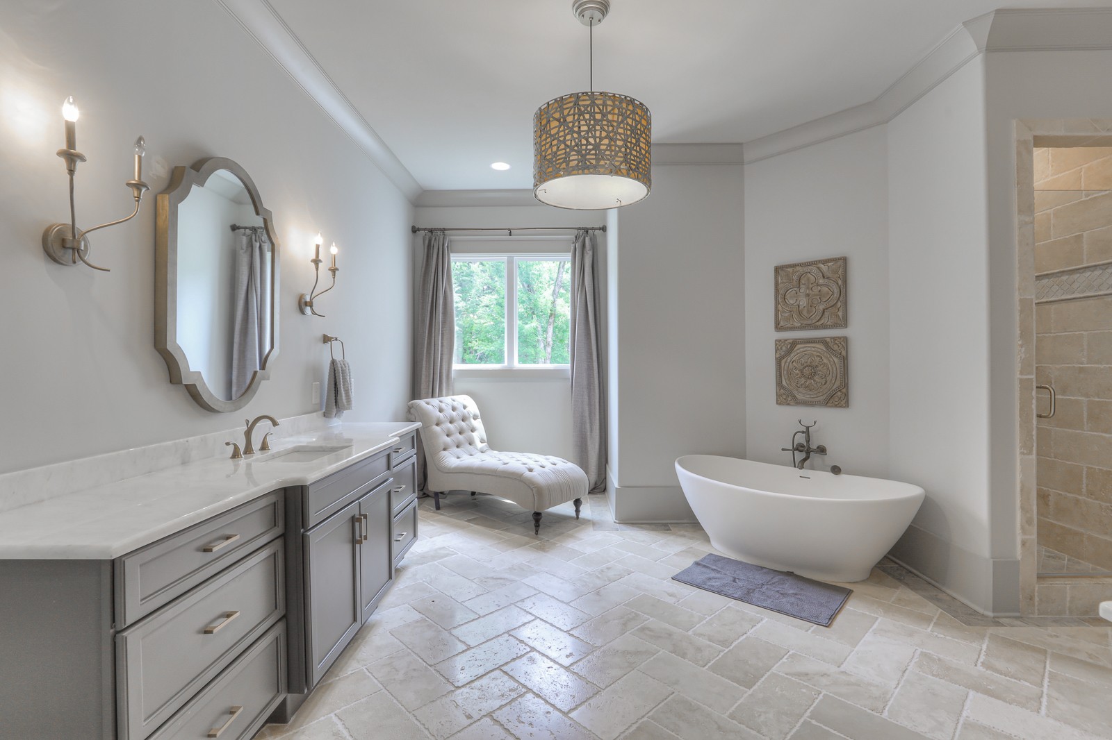 4554 Peytonsville Road Franklin, TN 37064 - Photo 12 of 29 a spacious bathroom with a double vanity sink mirror and bathtub
