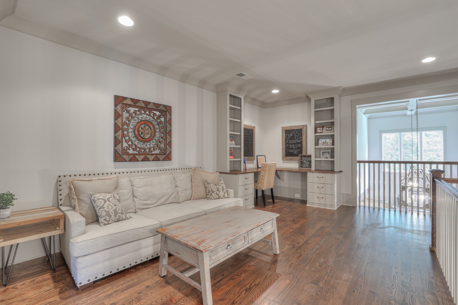 4554 Peytonsville Road Franklin, TN 37064 - Photo 21 of 29 a living room with furniture and wooden floor