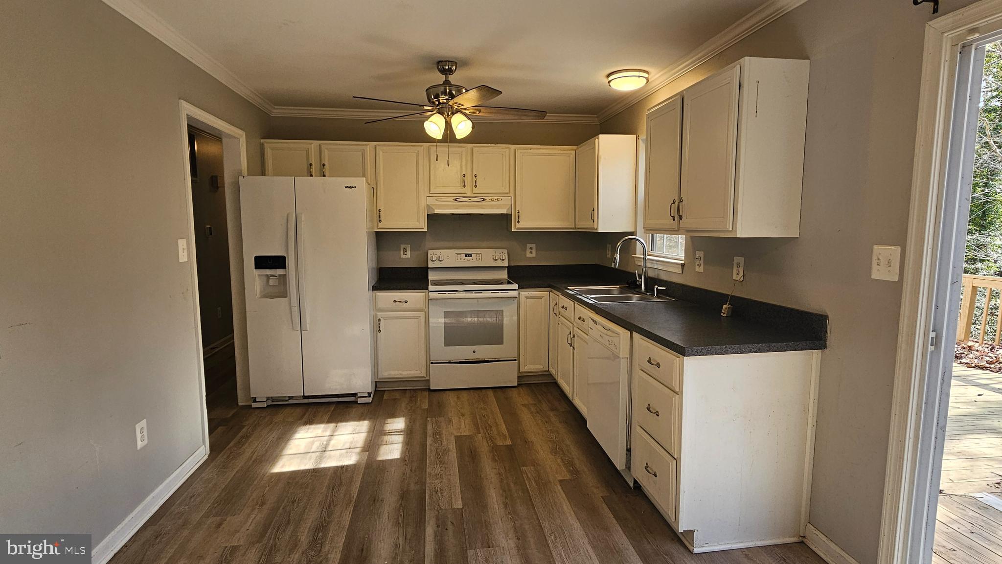 12427 Seminole Road Lusby, MD 20657 - Photo 6 of 27