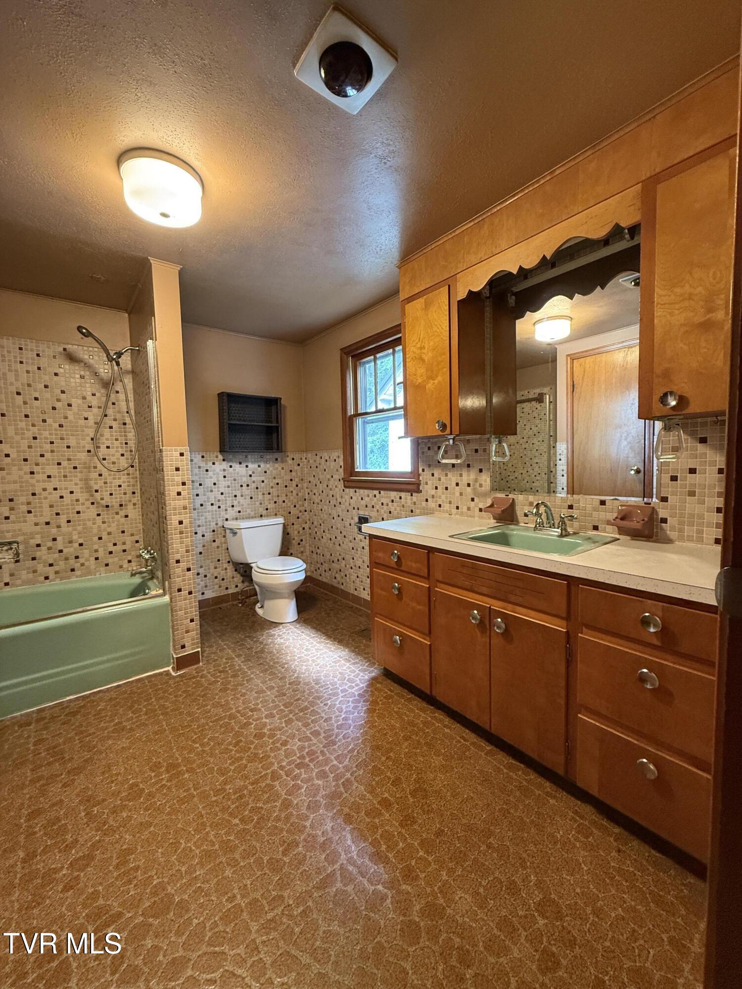 226 Little Cassi Creek Road Chuckey, TN 37641 - Photo 23 of 46 IMG_3462