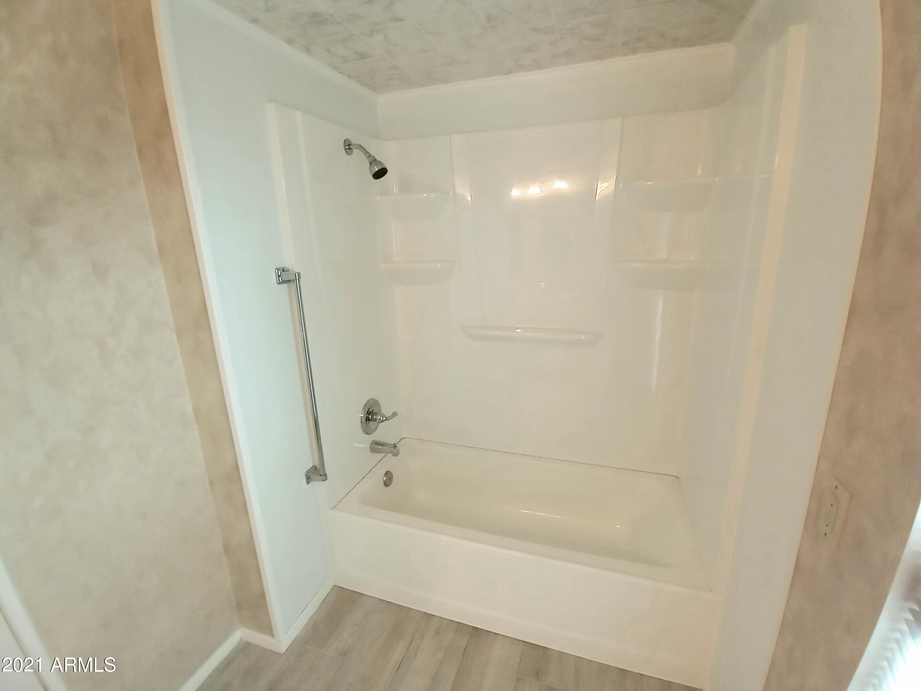 9705 West Oak Ridge Drive Sun City, AZ 85351 - Photo 30 of 35 Master Bathroom