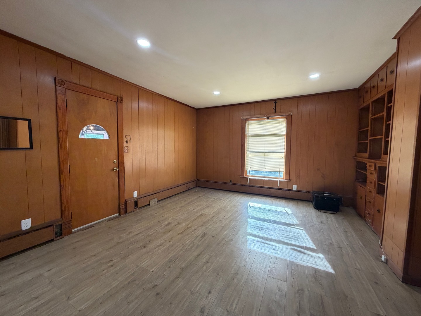 385 East Main Street Sheldon, IL 60966 - Photo 9 of 31