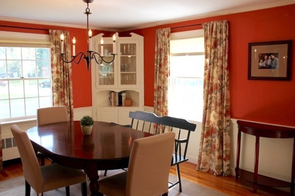 19 Foster Road Bedford, MA 01730 - Photo 4 of 25 Gallery Image 4