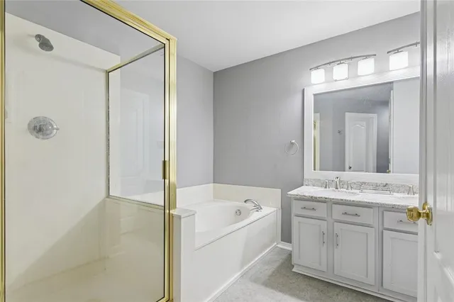 $289,000 | 22 Nouveau Lane East, Metairie, LA 70003