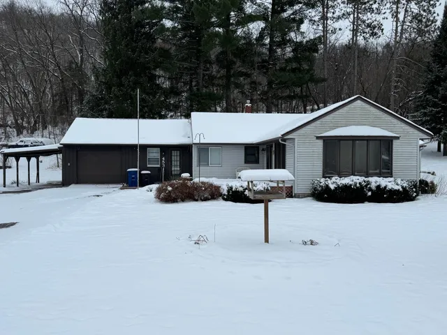 $294,900 | 453 Spring Creek Road South, Red Wing, MN 55066