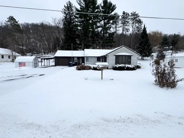 $294,900 | 453 Spring Creek Road South, Red Wing, MN 55066